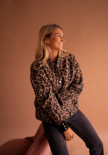 Signe | Trendy Jakke med Leopardprint | fra Jensen Boutique